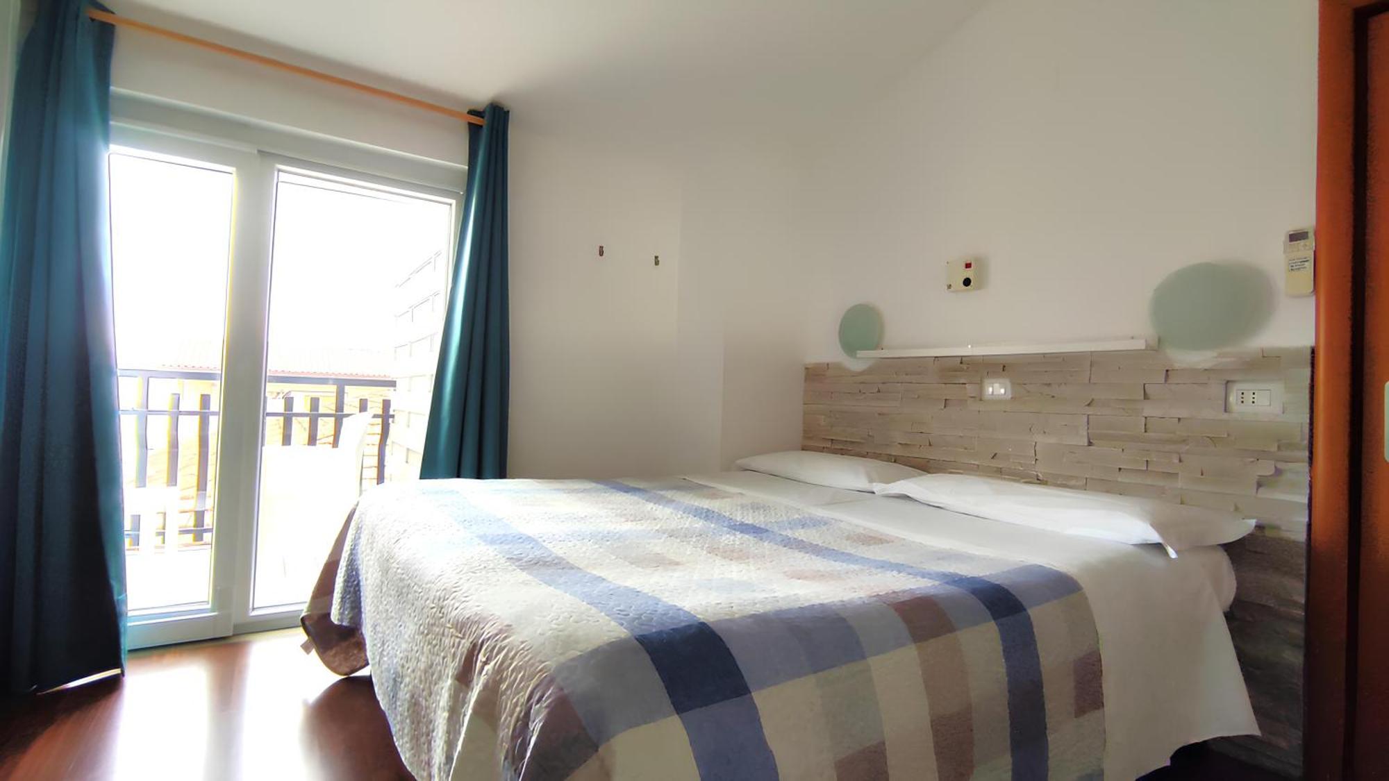 Birilli B&B Чивитанова Марке Екстериор снимка
