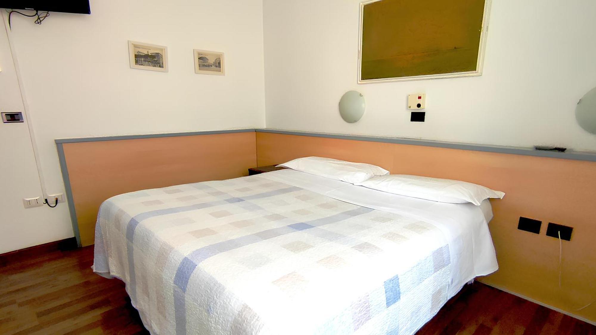 Birilli B&B Чивитанова Марке Екстериор снимка